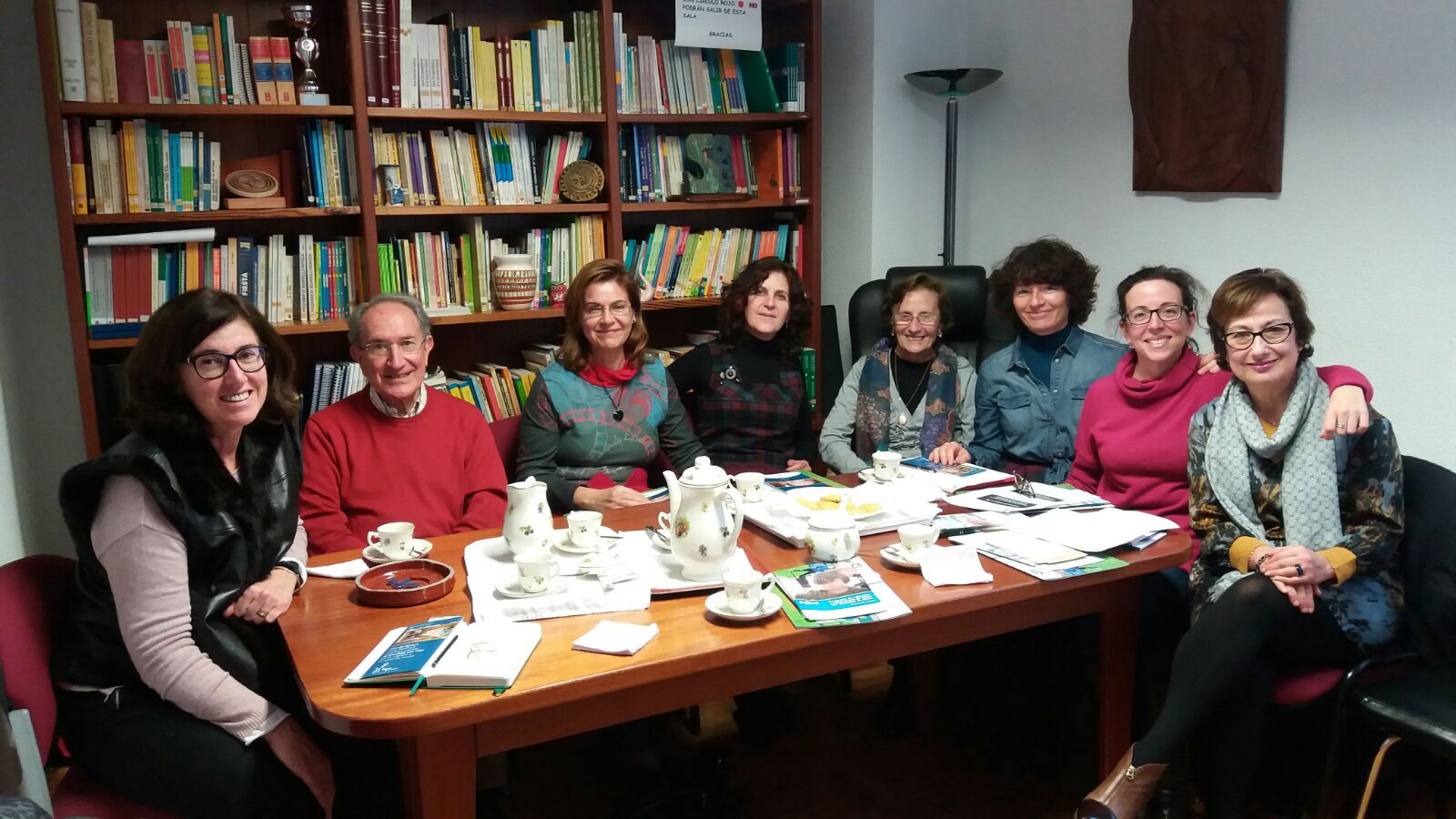 Miembros de la Red el Hueco de mi Vientre en la Fundación Sind de Down de Cantabria (Junto a Jesús F, Mª Victoria T y Elisa U). Febrero 2017