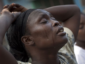 haiti-woman-crying
